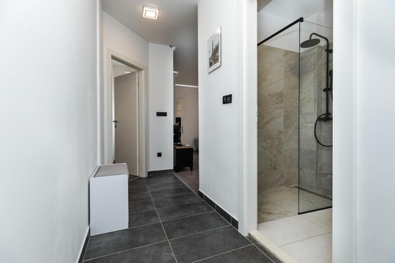 Apartment Viko Split Exterior photo